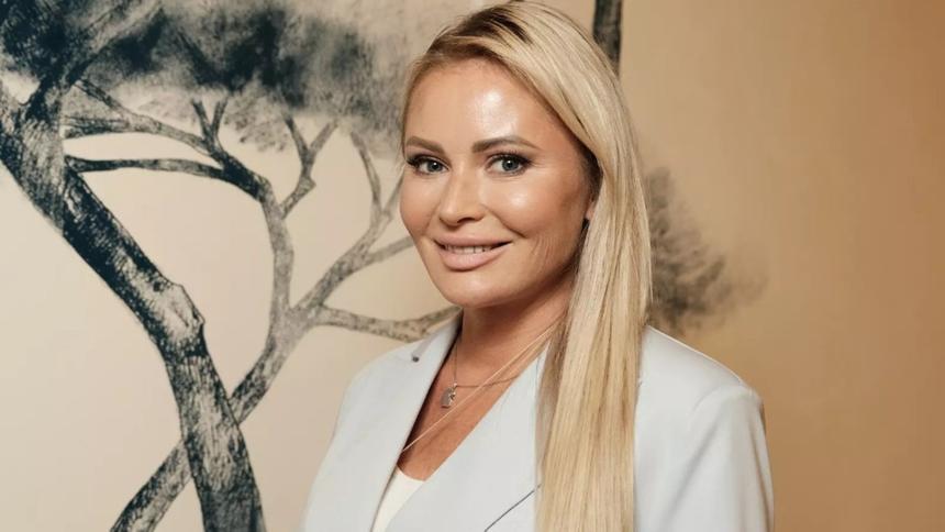 Дана Борисова отдала все накопления для возвращения дочери из Кореи