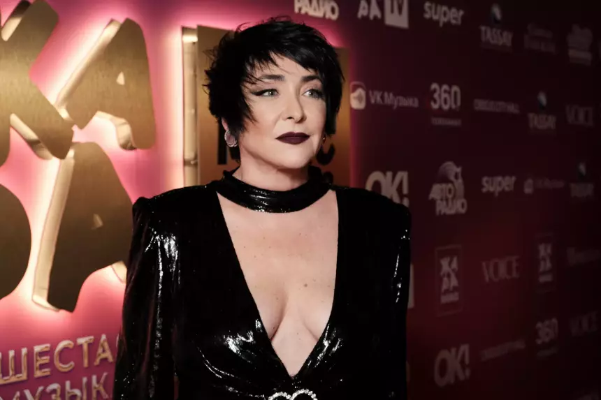 «Хорош собой»: Лолита Милявская объяснила Стасу Пьехе, почему ему не надо жениться