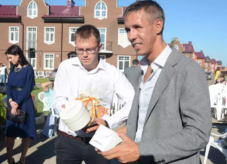 Органы опеки бьют тревогу: известно, что стало с дочерью Панина* за рубежом