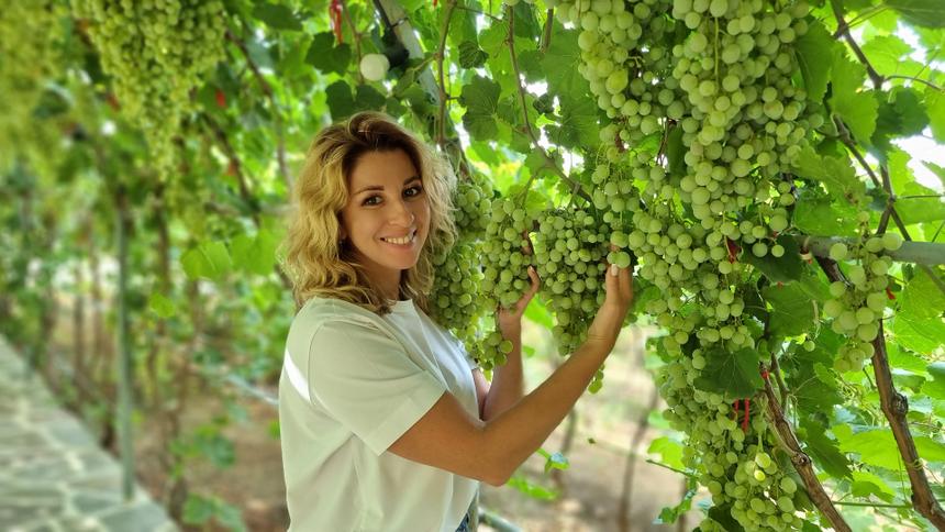 «Мы были поражены»: певица Анири о поездке в Дагестан с семьей