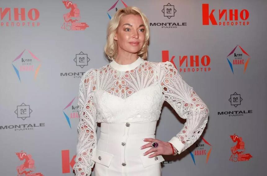 Анастасия Волочкова рассказала о семейном вечере с дочерью Ариадной