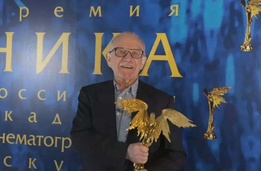 Режиссера Александра Митту перевели из реанимации в обычную палату