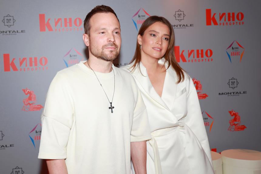 42-летний актер Алексей Чадов рассказал о тайной свадьбе с моделью Галимовой