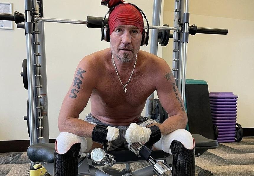 Перенесший ампутации Роман Костомаров рассказал, как его дети реагируют на протезы