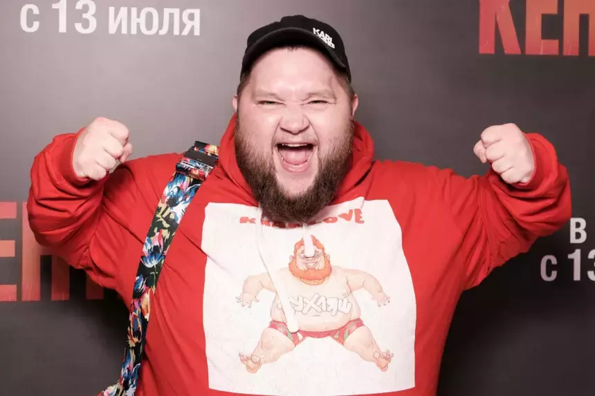 «Дима уснул»: матери Красилова пришлось вызывать бригаду медиков на похоронах сына