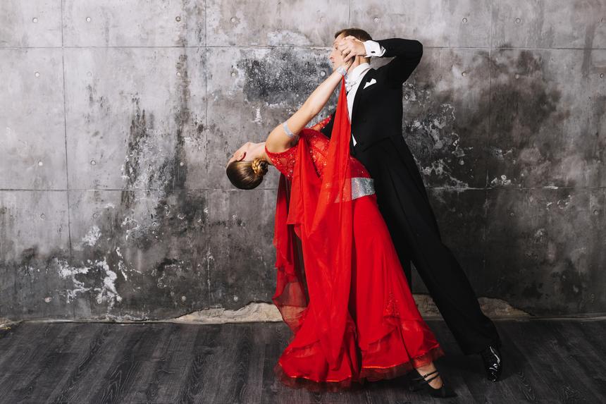 «Кинематограф сыграл с танго нехорошую шутку»: режиссер Мила Комракова о танцевальных фильмах и международном признании