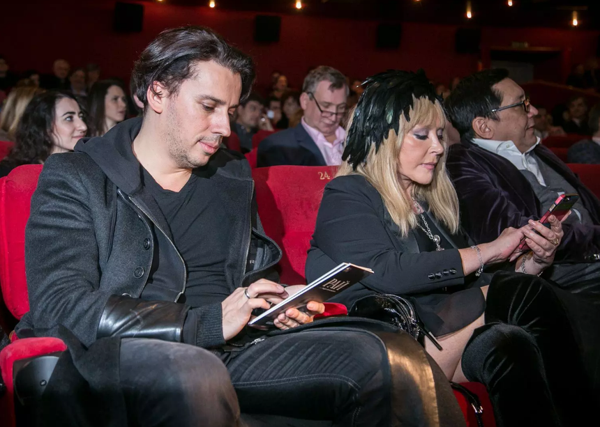 SHOT: Следователи проведут повторную проверку высказываний Галкина* и Пугачевой