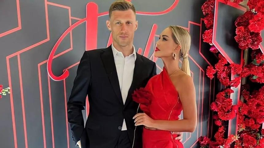 В Сети нашли фото предполагаемой новой возлюбленной экс-мужа Марии Погребняк