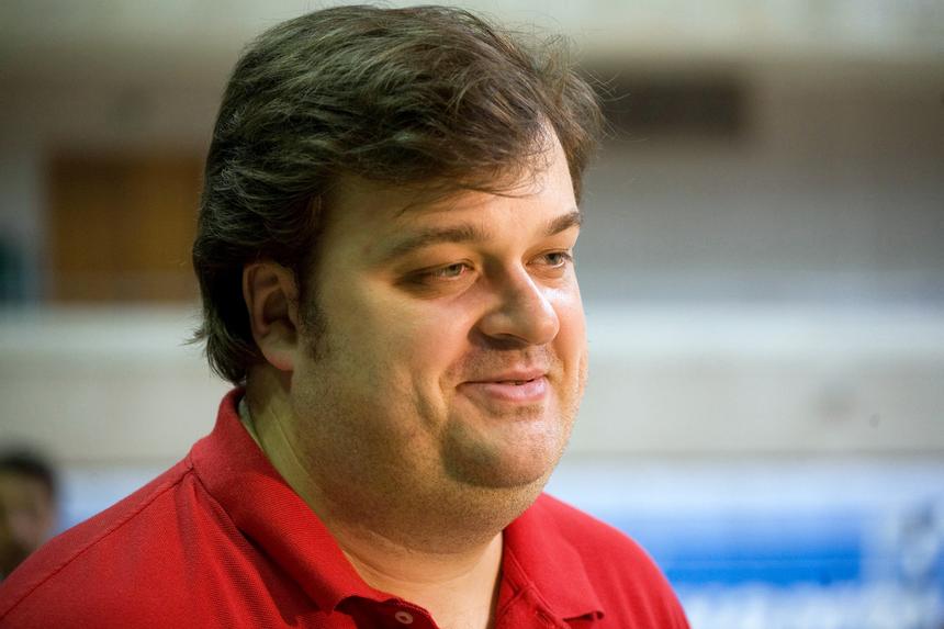 Василий Уткин сообщил, что не прошел дресс-код для вечеринки Насти Ивлеевой