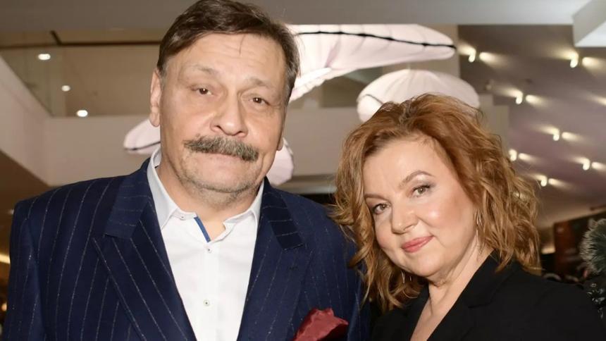 Невозможно узнать: что случилось с женой уехавшего актера Назарова