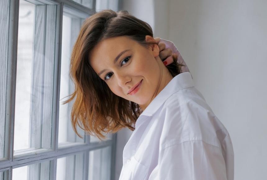 «Все мои желания сбываются! Это сводит с ума»: Ирина Старшенбаум о праздниках, купании в проруби и подарках