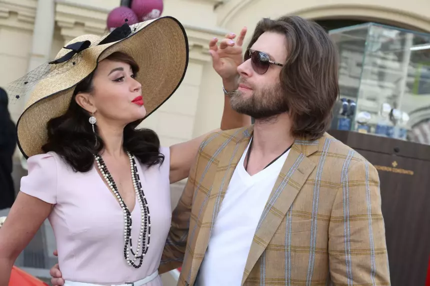 Блогер Суворкин заявил, что Чернышев на грани развода с тяжелобольной Заворотнюк