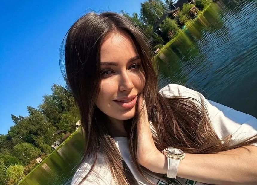 «Я уже устала»: модель Анастасия Костенко тяжело переносит четвертую беременность