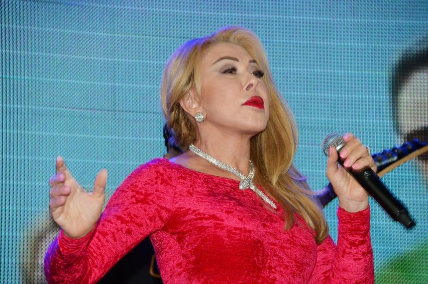 Позвонила девушка: телефонные мошенники развели тезку Любови Успенской на 1 млн рублей