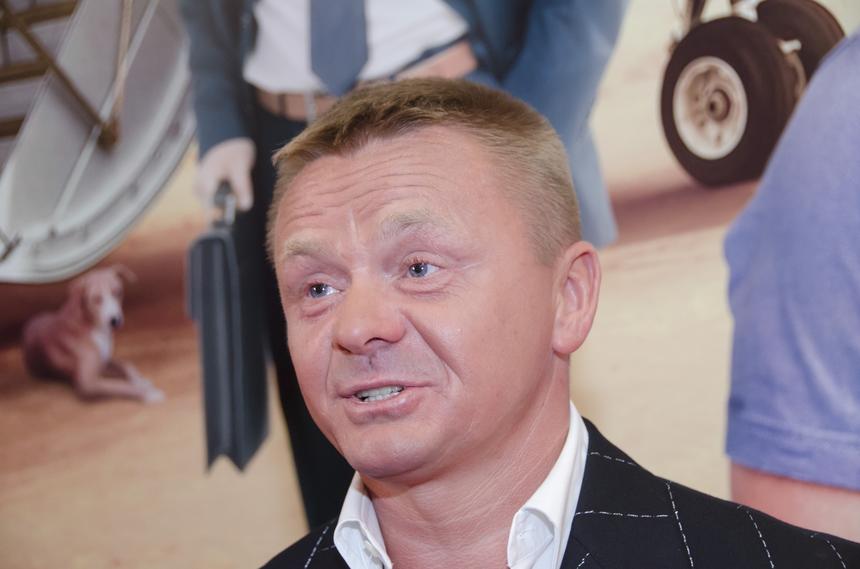 «Какие только образы он мне не предлагал»: Владимир Сычев рассказал о работе с режиссером Сариком Андреасяном