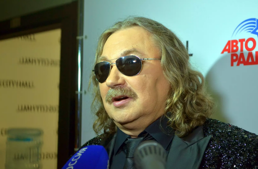 Композитор Игорь Николаев решил поздравить себя с днем рождения