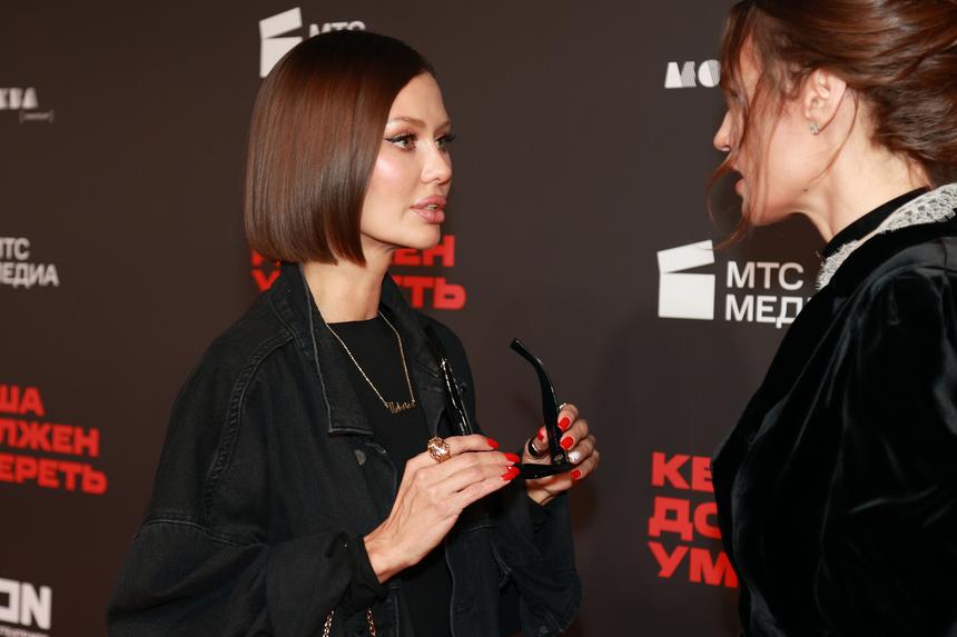 «Кожа повисла»: Алана Мамаева «уколола» Викторию Боню с помощью отрывка из фильма «Люди в черном»