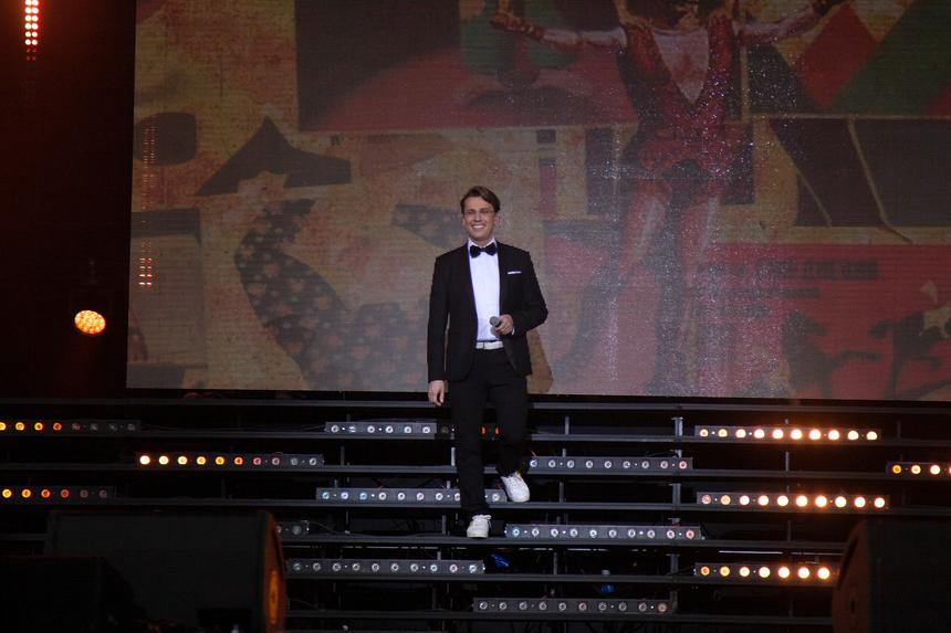 Галкин* после выдворения с Бали прилетел в Австралию и обратился к поклонникам