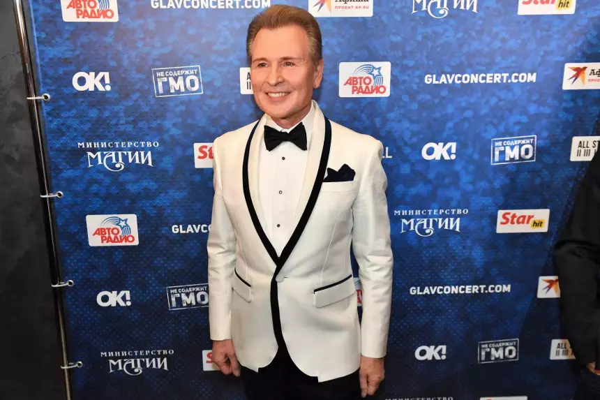 Депутат объяснил, что живущий в Германии Александр Малинин должен сделать ради концерта в Саратове