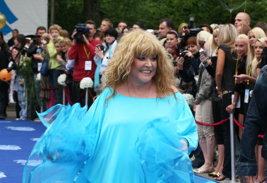 «Нас ничего не связывает»: Зацепин высказался об уехавшей из России Пугачевой