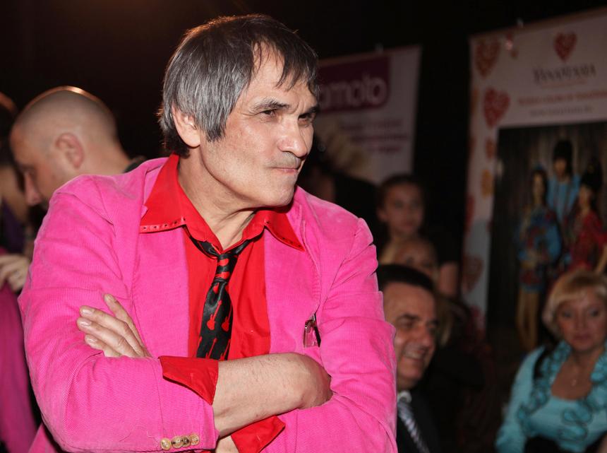 «Все бабки теперь у нее»: что происходит в седьмом браке Алибасова с сиделкой