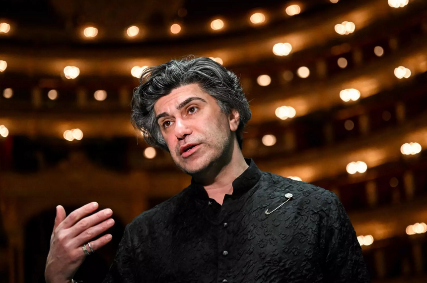 Егор Дружинин рассказал, что его детей из роддома выносил Николай Цискаридзе