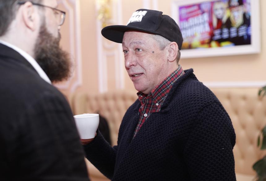 Жалко, но при этом виновен: Добровинский заявил, что у близких Захарова нет четкой позиции по Ефремову