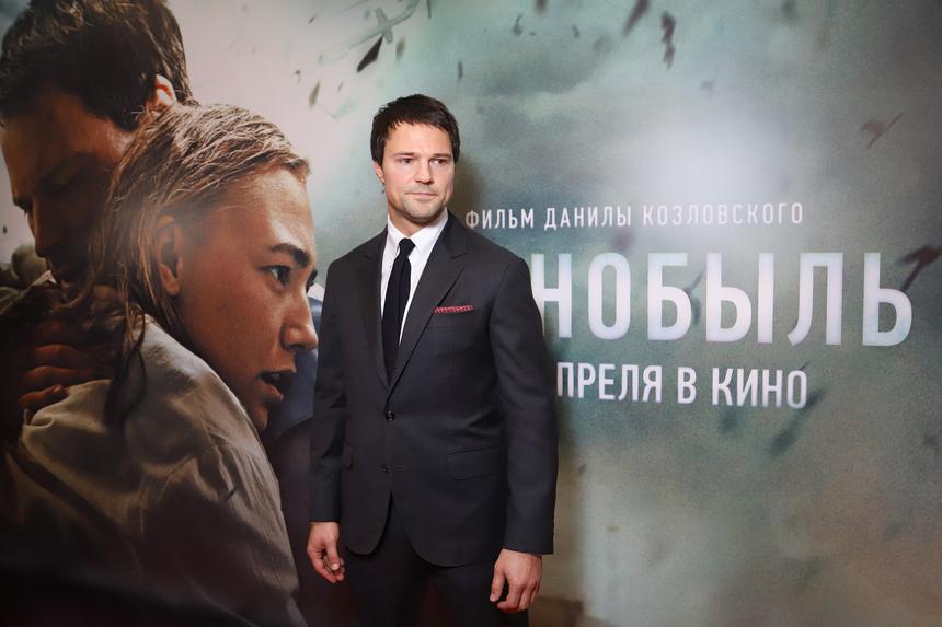 Актер Данила Козловский уехал в США