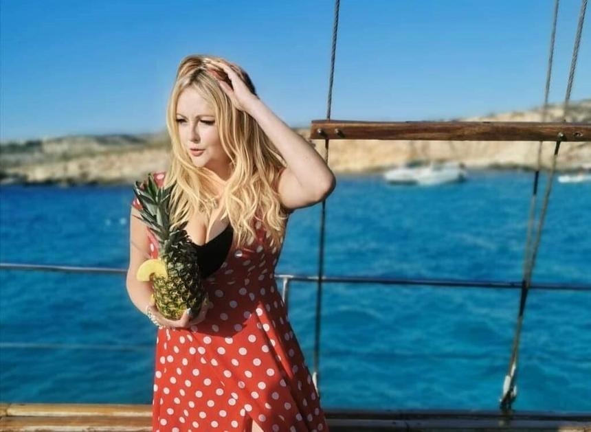 Дочь юмориста Михаила Задорнова опубликовала фото с первенцем