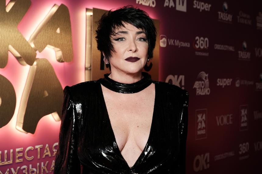 Оставшаяся без работы после участия в «голой» вечеринке Милявская начала сыпать угрозами