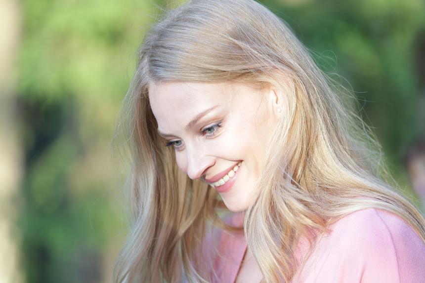 Актрису Светлану Ходченкову поздравили с помолвкой