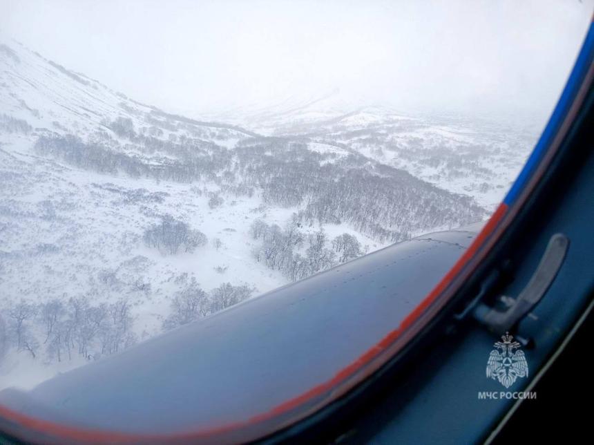 Спасатели обнаружили тело туристки, пропавшей при сходе лавины на Камчатке