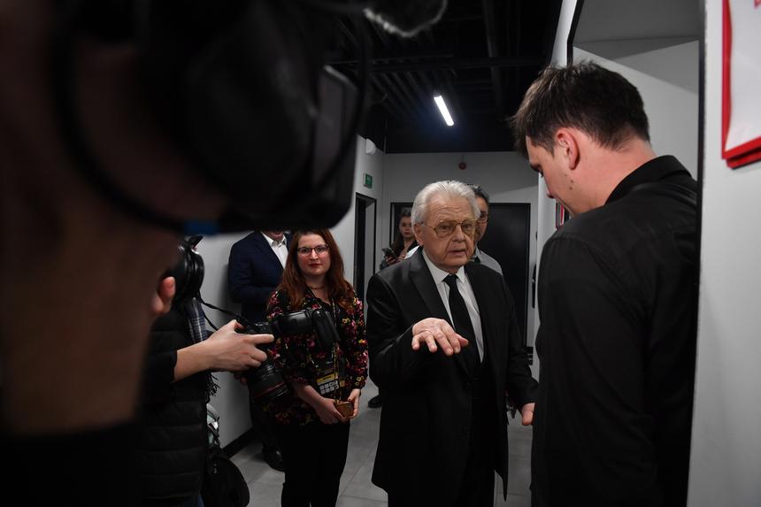 «Не представляете, что я пережил»: 79-летний певец Юрий Антонов пострадал на концерте