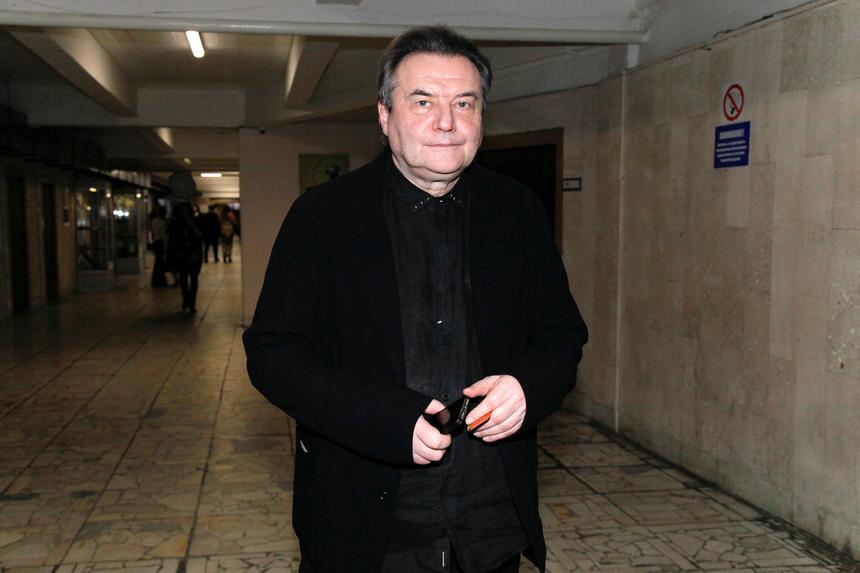 Юная возлюбленная Алексея Учителя впервые появилась на публике с дочкой от него