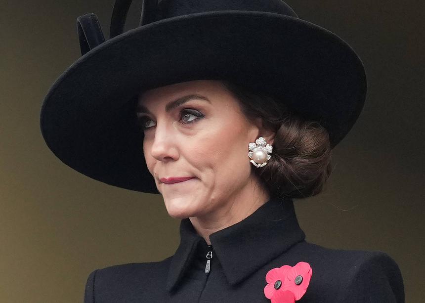 Кейт Миддлтон приступила к выполнению королевских обязанностей из дома