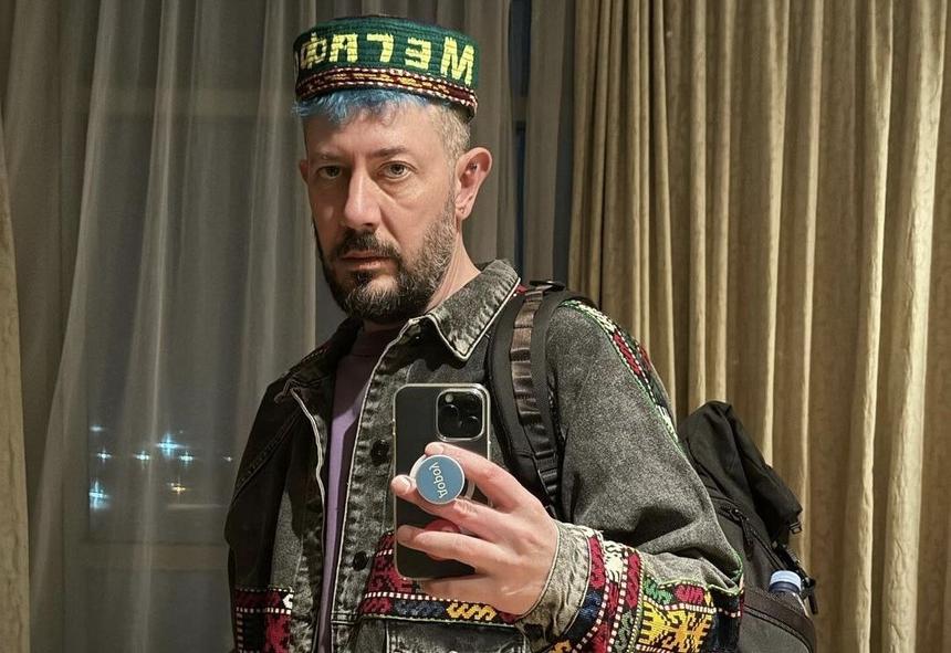 Высказался против уколов красоты: Артемий Лебедев пожаловался на обилие вульгарных женщин