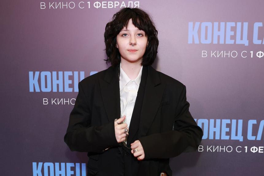 16-летняя дочь певицы Глюкозы поздравила возлюбленного с годовщиной отношений