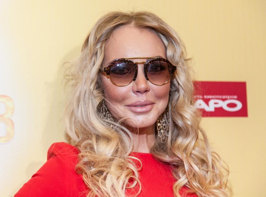 «Мной теперь человеком не считается»: Малиновская набросилась на Пугачеву и назвала ее жабой