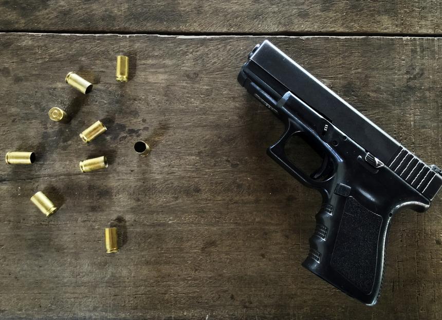 «Бежать приходилось прямо по телам»: муж своим телом спас жену от пуль террористов в «Крокусе»