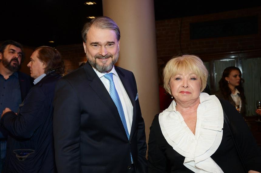 Грозит инфаркт миокарда: звезду «Ворониных» Анну Фроловцеву увезли на «скорой» в стационар