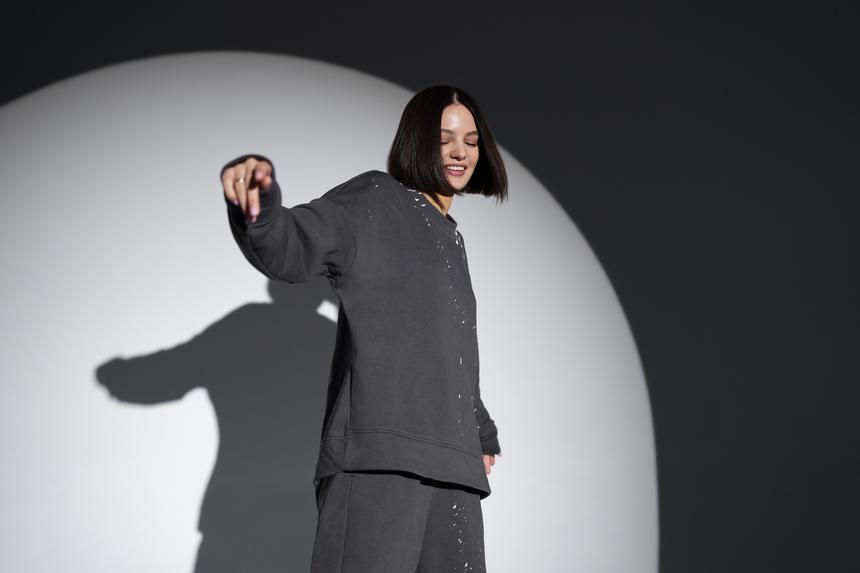 Убитой жене бывшего министра Казахстана посвятили показ в Париже