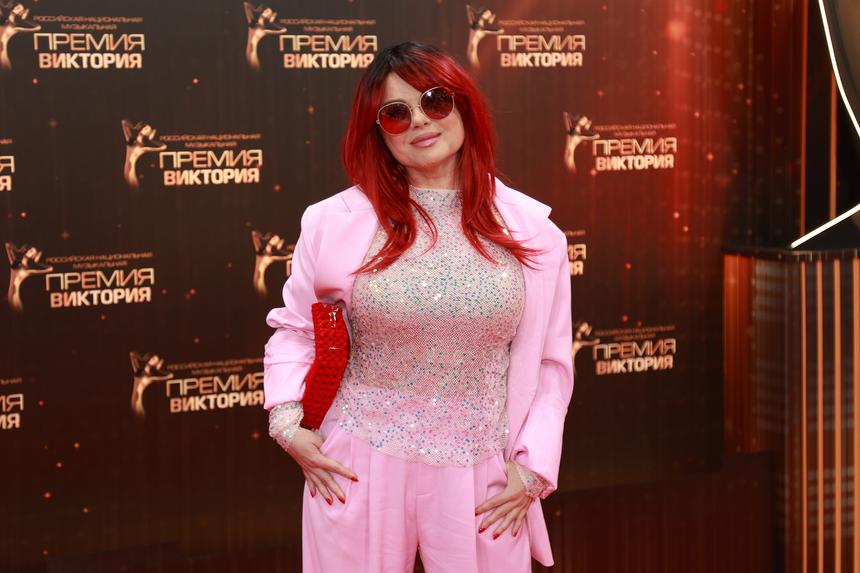 50-летняя певица Наташа Королева удивила публику новым имиджем в стиле диско