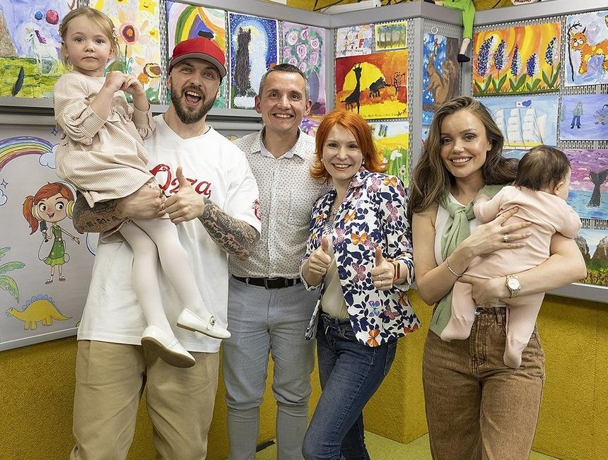 «Колыбельная отца»: рэпер Саша ST признался, что дочки вдохновляют его на творчество