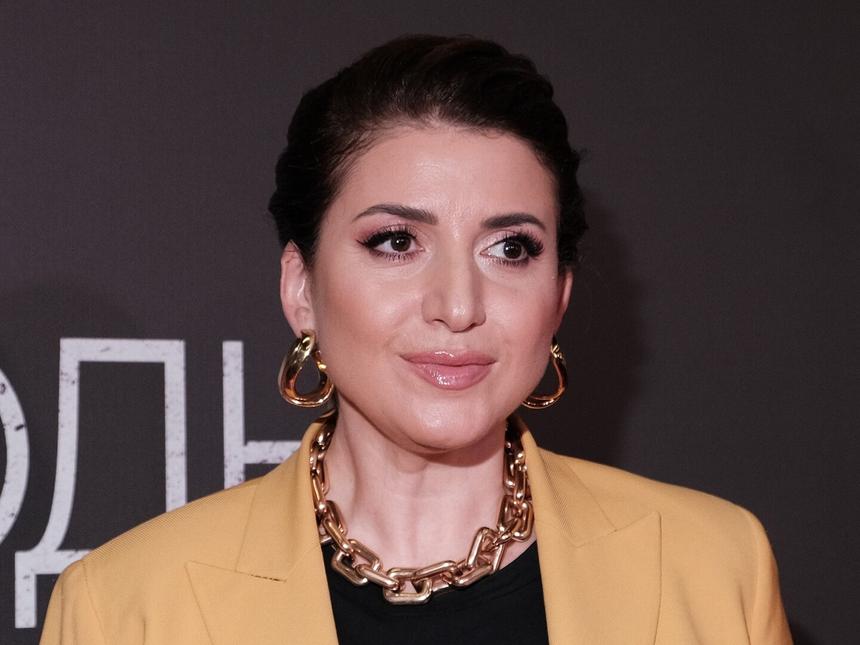 Певица Жасмин раскрыла, что подарила сыну Михаилу и его возлюбленной Еве на свадьбу