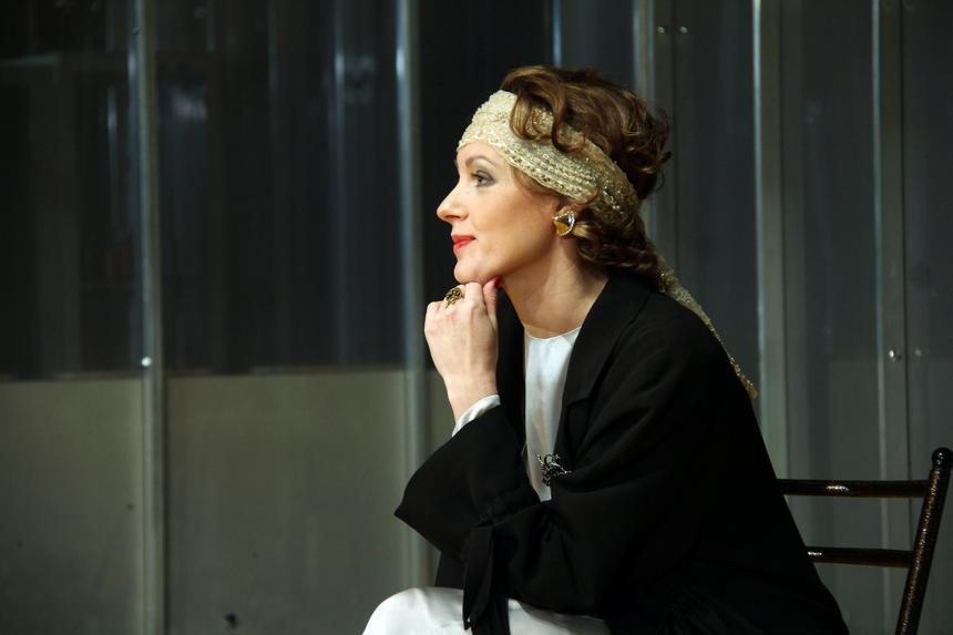 «Выход гноя, гнили»: актриса из «Турецкого гамбита» Красько высказалась о русофобе Акунине*