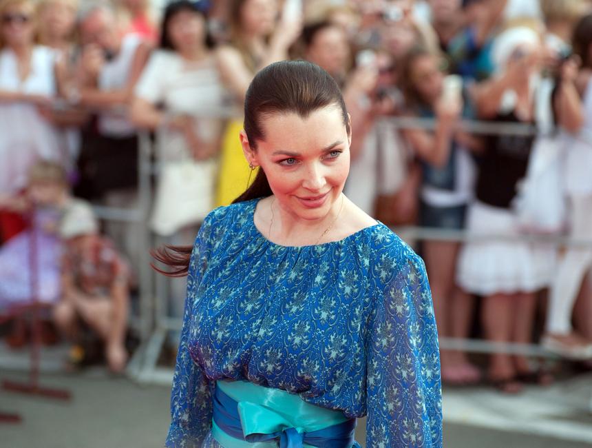 «Ну, не наглый, а?!»: актриса Наталия Антонова поделилась историей знакомства с мужем