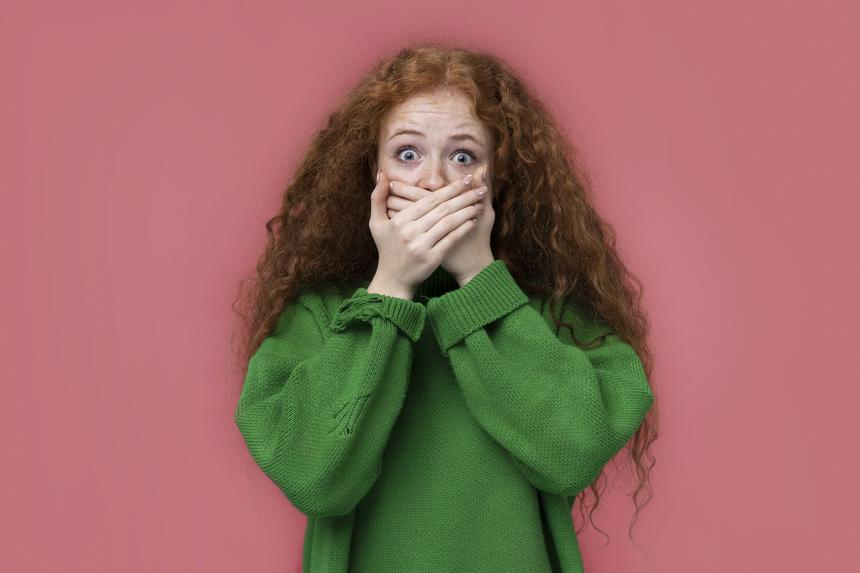 В Санкт-Петербурге объявили план «Перехват» после похищения женщины возле кафе