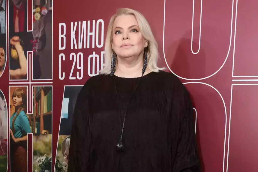 «Плевать хотел на патриотизм»: Яна Поплавская обвинила главу Театра Вахтангова в предательстве