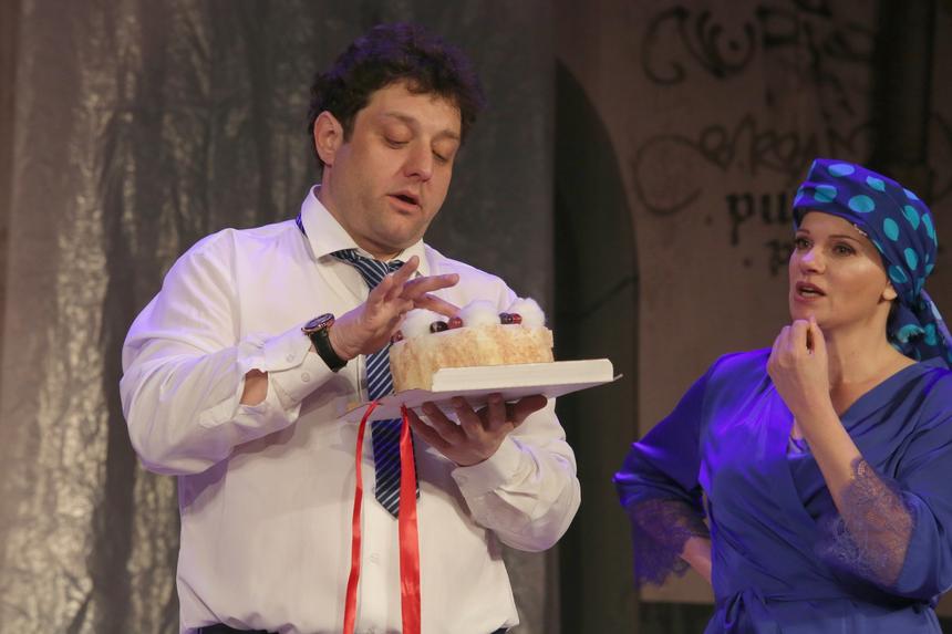 Актер Полицеймако упрекнул сына в отсутствии ролей из-за лишнего веса