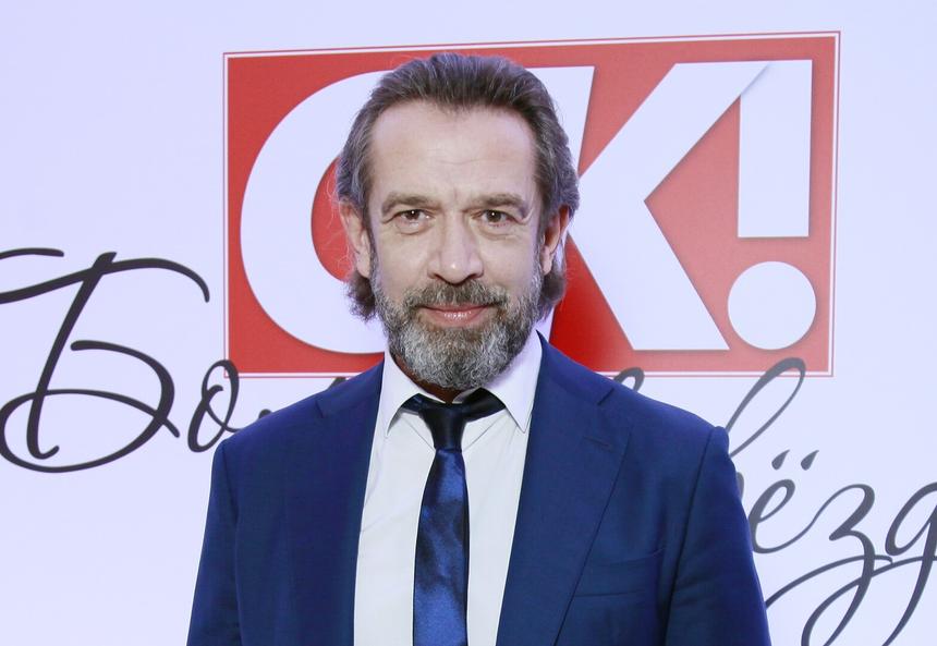 «Внимательно изучал коллег»: новый худрук «Современника» Владимир Машков о знакомстве с труппой